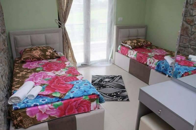 Hotel Villa Stone Dream Bar Restaurant Udenisht ภายนอก รูปภาพ