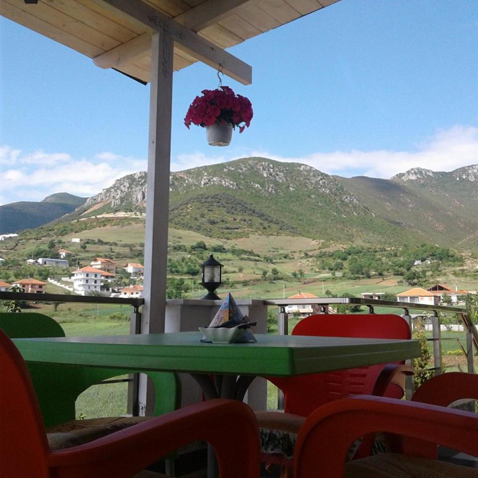Hotel Villa Stone Dream Bar Restaurant Udenisht ภายนอก รูปภาพ